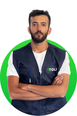  مهدی معافی، متخصص تعویض باتری دولتی 