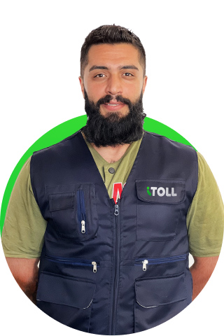 علیرضا دانایی، متخصص تعویض باتری 